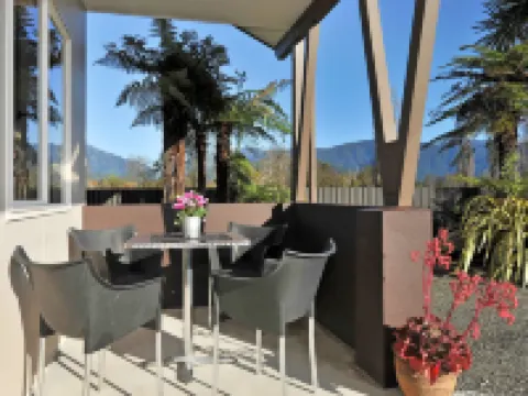 默化汽車旅館 波哈拉酒店