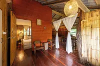 Monruamsuk Homestay Cafe and Bistro Hotels in Mae On
