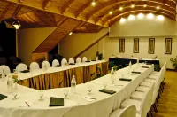 Mastiff Grand Manali Resort