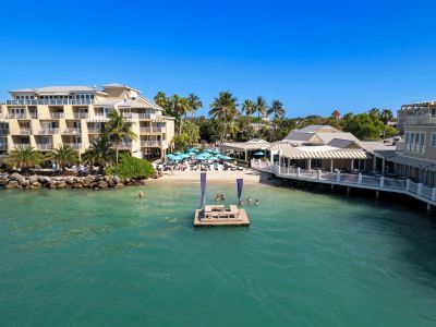 The Pier House Resort