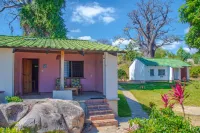 Ulisa Bay Lodge Hotels in 