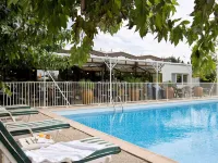 ibis Styles Avignon Sud - Pools