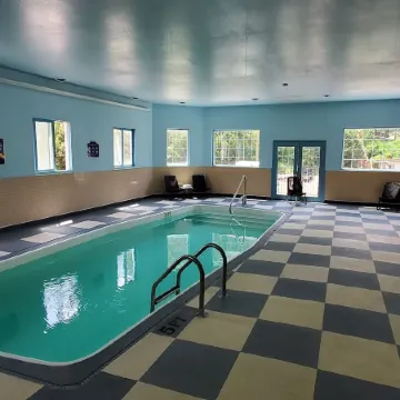 Roosevelt Inn Mount Rushmore