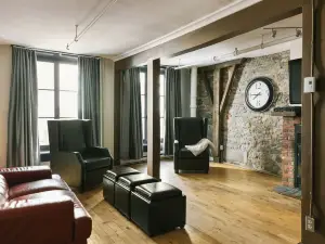舊港閣樓公寓式酒店