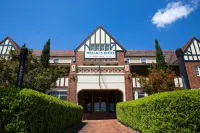Wallacia Hotel
