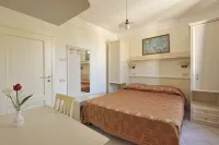 Park Hotel Villa Maria Hotels in San Menaio