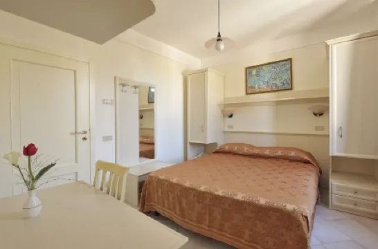 瑪麗亞公園別墅酒店