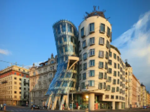 ดานซิ่ง เฮาส์ – ตันชิซิ้ง ดุม โรงแรม โรงแรมในปราก