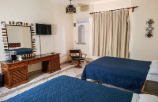 ザ ハーフウェイ イン