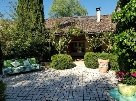 Le Clos d'Any Отели в г. Сигалан