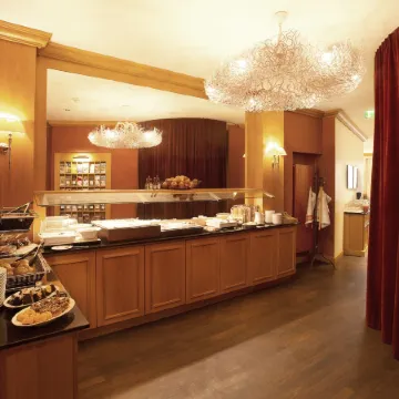 Townhouse Hotel Отели рядом с достопримечательностью «Нидеррад»
