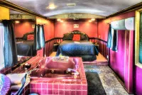 Featherbed Railroad B&B Resort Hotels in Nice