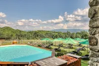 Ca' del Monte Resort Hotels in Godiasco