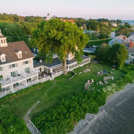 The Breakwater Inn & Spa