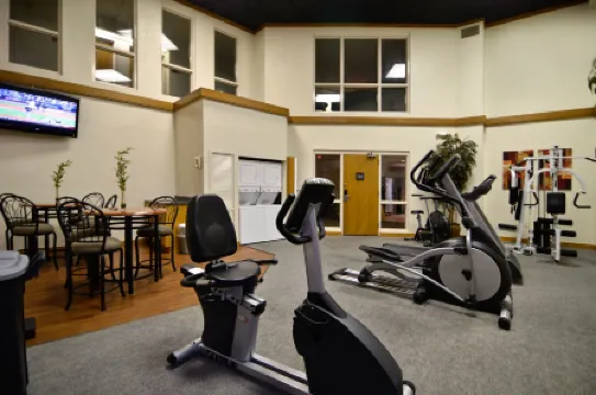 Greenstay Hotel & Suites Central