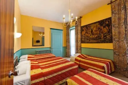 Hotel du Nord Отели рядом с достопримечательностью «Университет Франш-Конте»