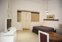 Belledonne Suite & Gallery Hotels in Неаполь