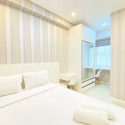 Spacious and Minimalist 2Br Apartment at Parahyangan Residence Hotels near Universitas Katolik Parahyangan