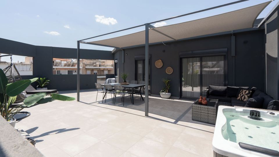 Kosmos Luxury Residences