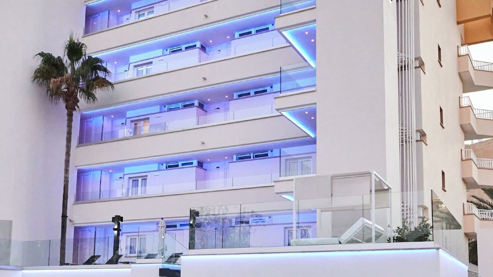 Apartamentos Ponent