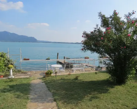 Villa Anastasye Your Lakefront Vacation Rental Hotel a Predore
