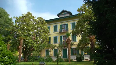 Hotel Damian Park Hotel Delle Magnolie Hotel in zona Parrocchia S.S. Quirico e Giulitta