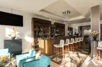 Park Grand Heathrow Hotels in Hounslow