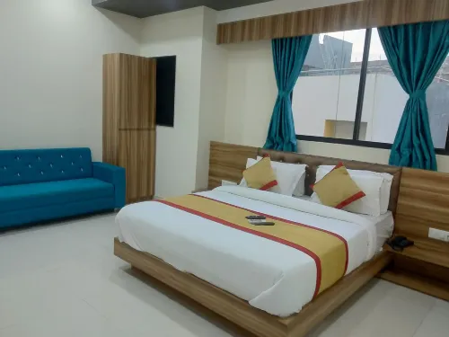 Hotel Restandride Hotels in Anand