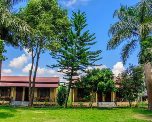 Tiger Residency Resort Hotels in Sauraha