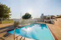 Motel 6 Lawton, OK - Uima-altaat