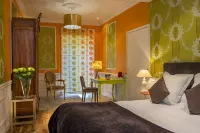 Hôtel Spa Frédéric Carrion et sa Table Gastronomique Hotels in Clessé