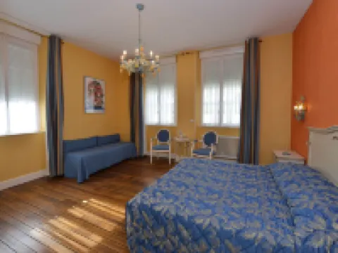 Hotel Castel Jeanson Hotels in Ay