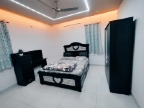 頂峯天堂豪華三卧室公寓 酒店