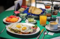 Maya Tulipanes Express - breakfast