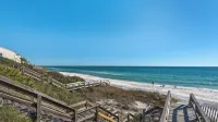 Pet-friendly 3BR Cottage in Seacrest w/ Pool & Private Beach Access