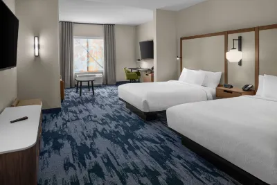 Fairfield Inn & Suites Winters Davis فنادق في Winters