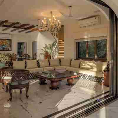 Luxury Beach Villa Absolut Others