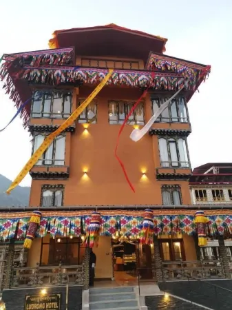 Ludrong Hotel