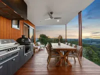 The Ridge at Maleny Hotels in Maleny
