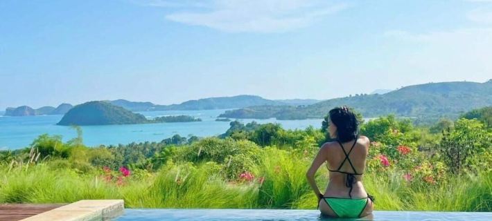 Lobster Bay Resort Hotels in Pujut