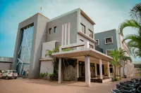 โรงแรมรอยัลเซเลเบรชั่น โรงแรมใน