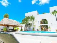 Hotel Parador Hotels near Tulum Avenue