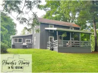 Howdy's Haven-Peaceful getaway in the Hocking Hills. 23 shared acres with host.