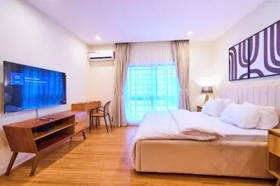 Chexfield Suites and Apartments