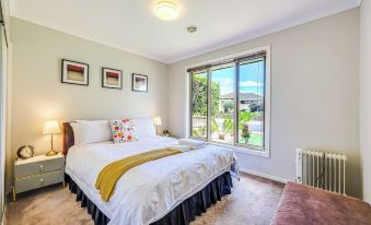 StayAU Spacious Stay Point Cook
