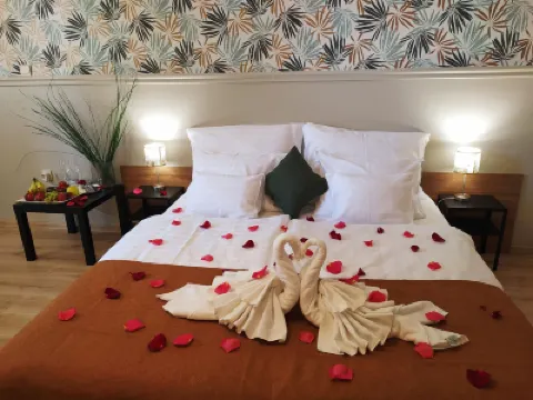 Indium City Panzio Hotel a 