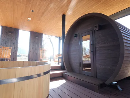 Auberge Mizuakari Отели рядом со станцией JR Urasa station