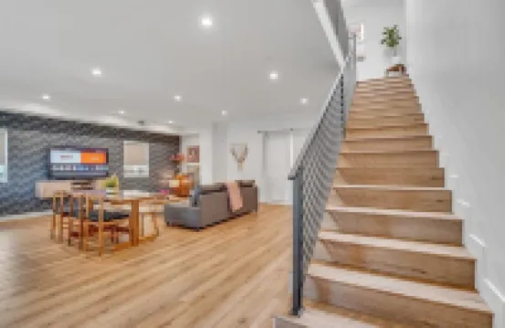 Luxurious Townhome