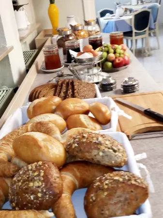 Hotel Brehm Отели в г. Рандерзакер