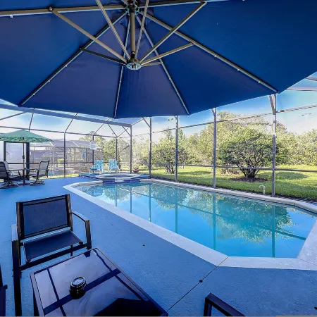 Scuttle Vacation Pool Home W Spa